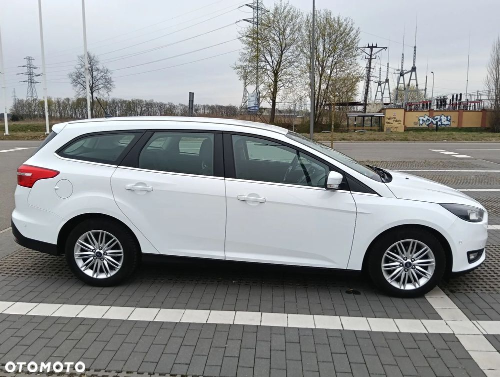 Ford Focus 1.0 EcoBoost STart-Stopp-System ACTIVE - 6