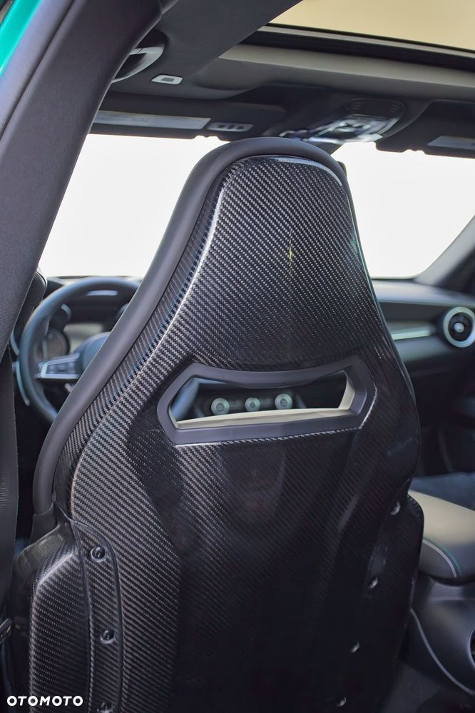 Alfa Romeo Stelvio 2.9 V6 Bi-Turbo Quadrifoglio Q4 - 17