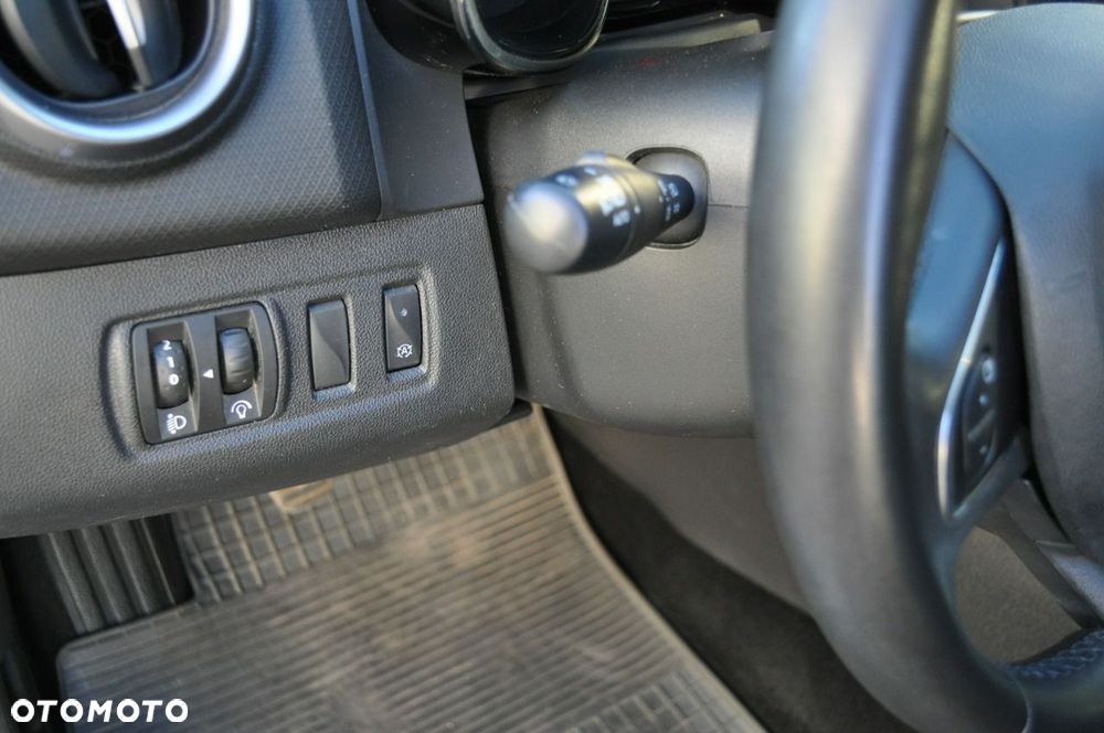 Renault Clio ENERGY TCe 120 LIMITED - 17