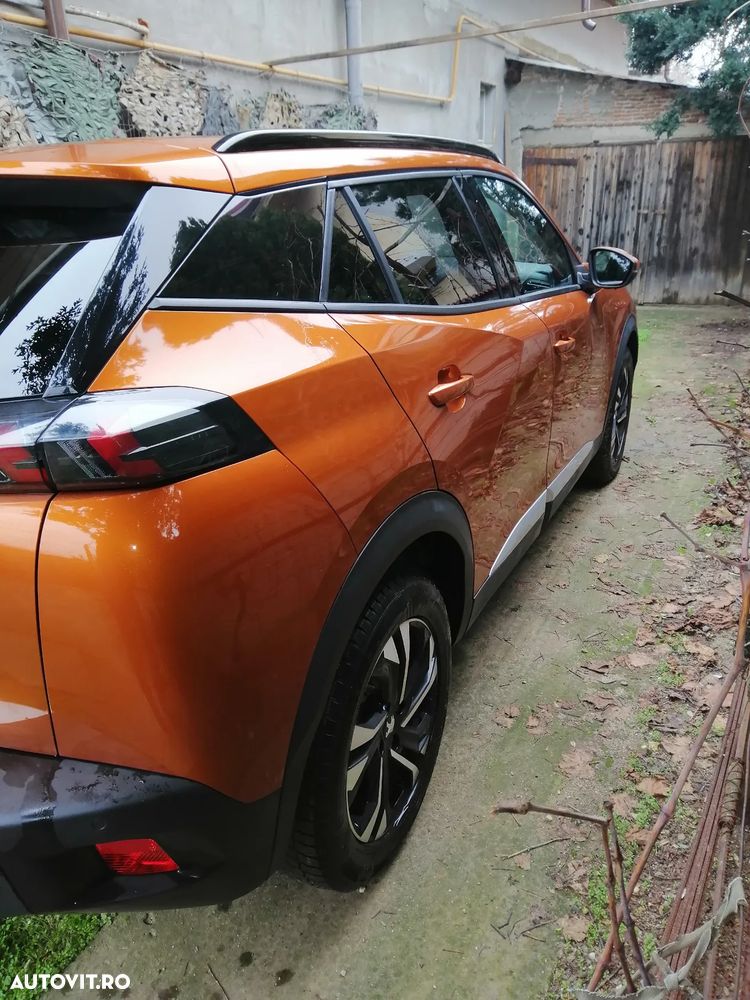 Peugeot 2008 1.2 L PureTech STT EAT8 Allure - 3