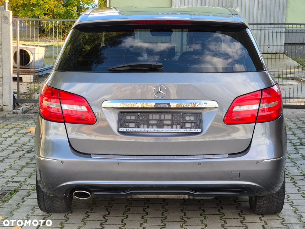Mercedes-Benz Klasa B 200 BlueEFFICIENCY EDITION 1 - 6