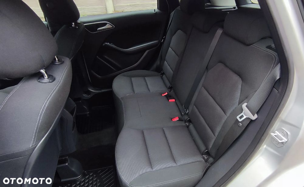 Mercedes-Benz Klasa B - 26