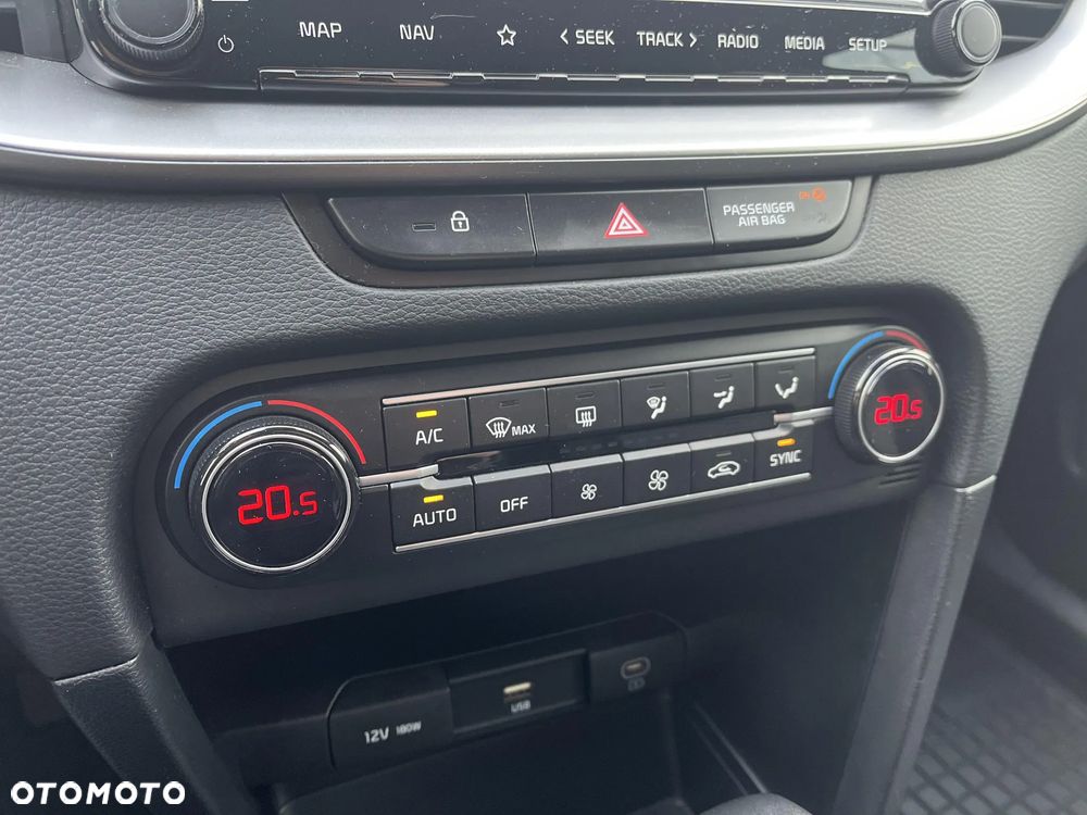 Kia XCeed 1.5 T-GDI M DCT - 20