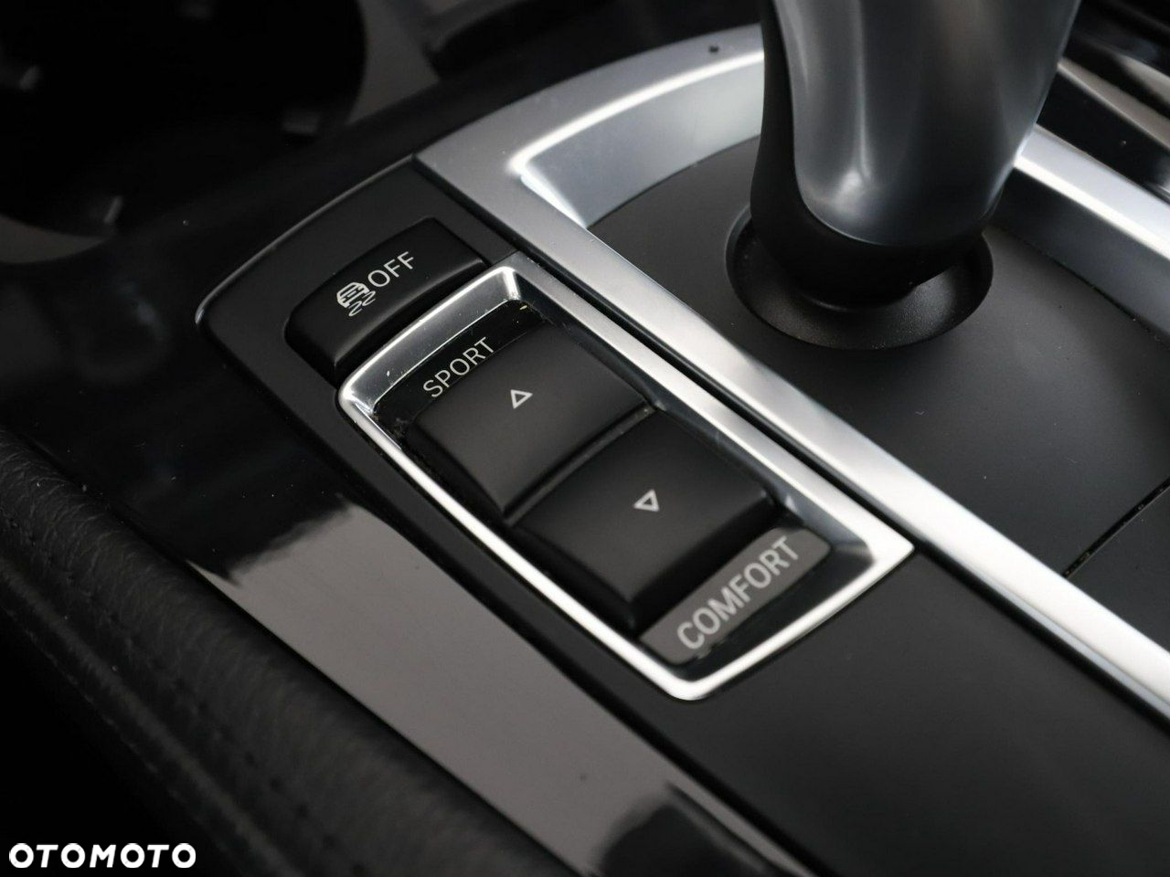 BMW Seria 5 520d - 27