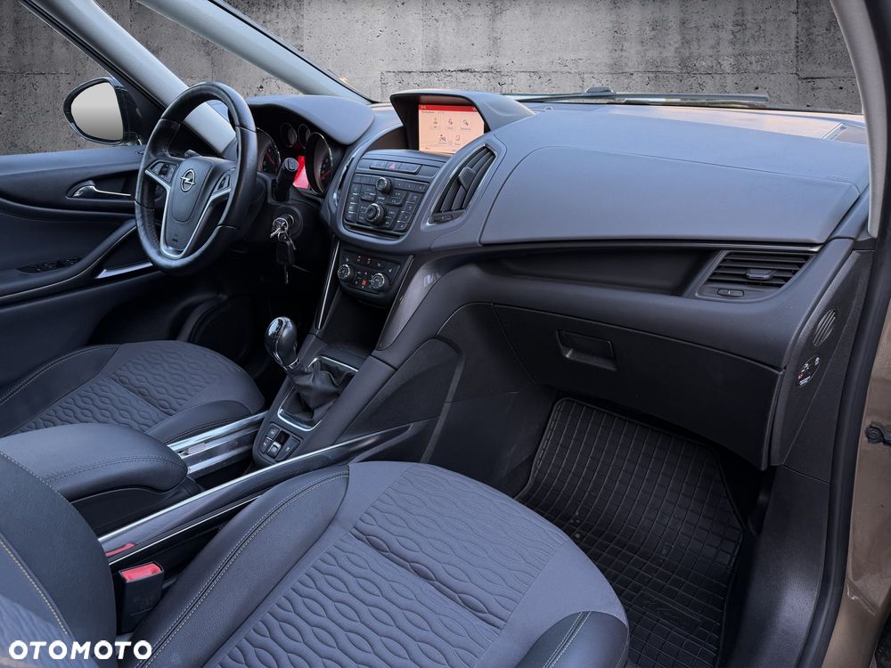 Opel Zafira 1.6 CDTI Cosmo - 8