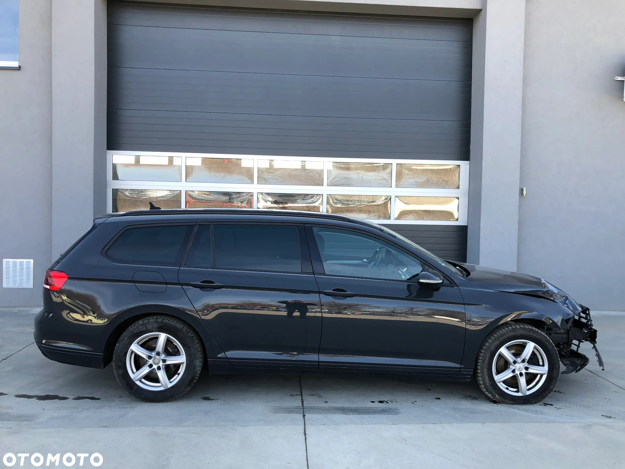 Volkswagen Passat Variant 2.0 TDI SCR DSG Business - 6