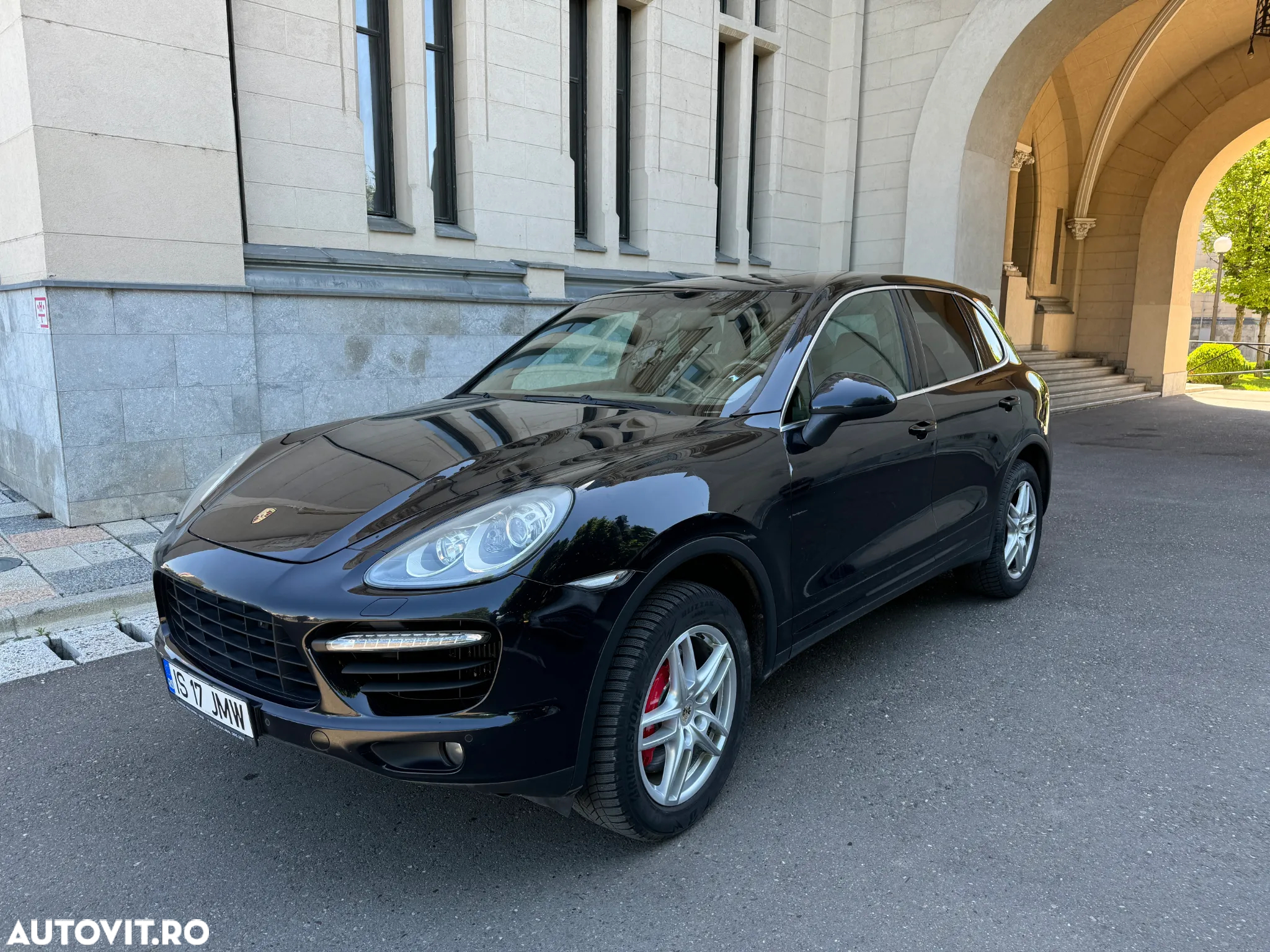 Porsche Cayenne Turbo V8 4.8L Aut. - 3