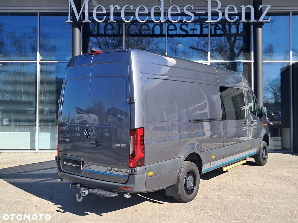 Mercedes-Benz Sprinter 319 - 8