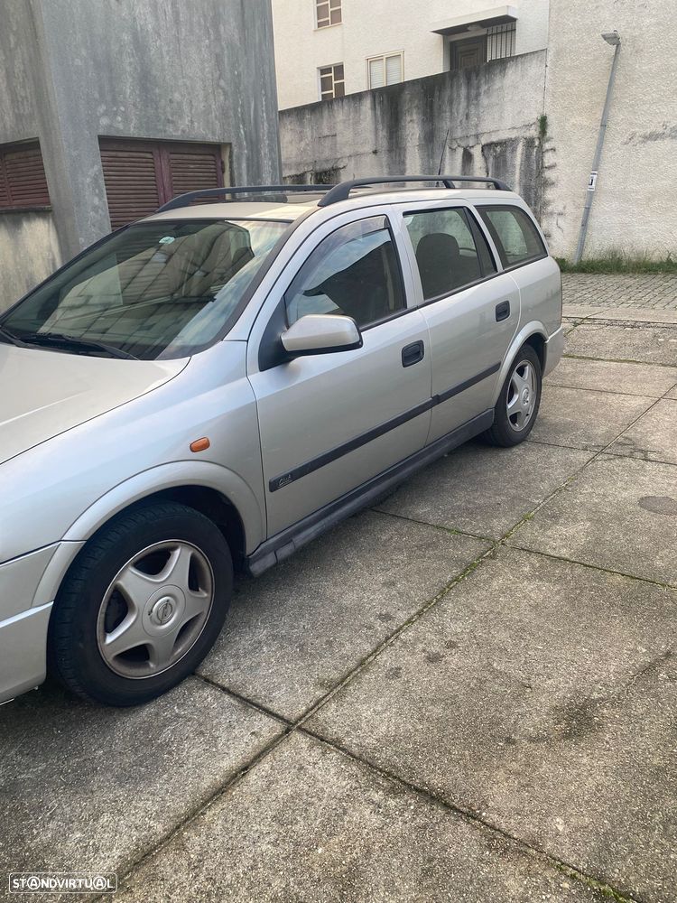 Opel Astra Caravan 2.0 Di Club - 3