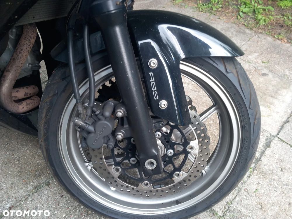 Kawasaki ER - 4