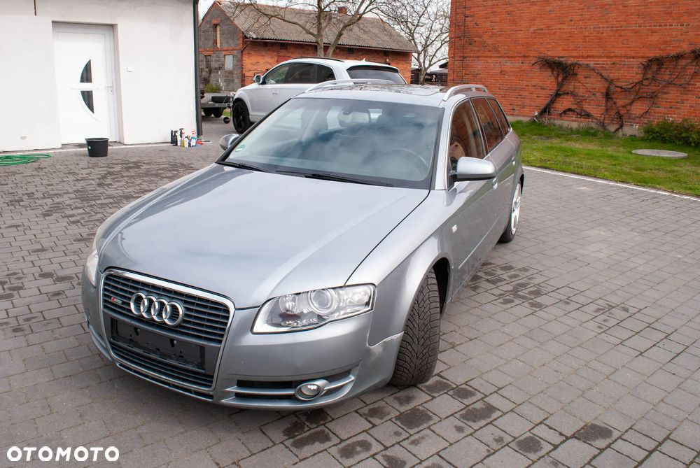 Audi A4 Avant 2.0 TDI DPF quattro - 3