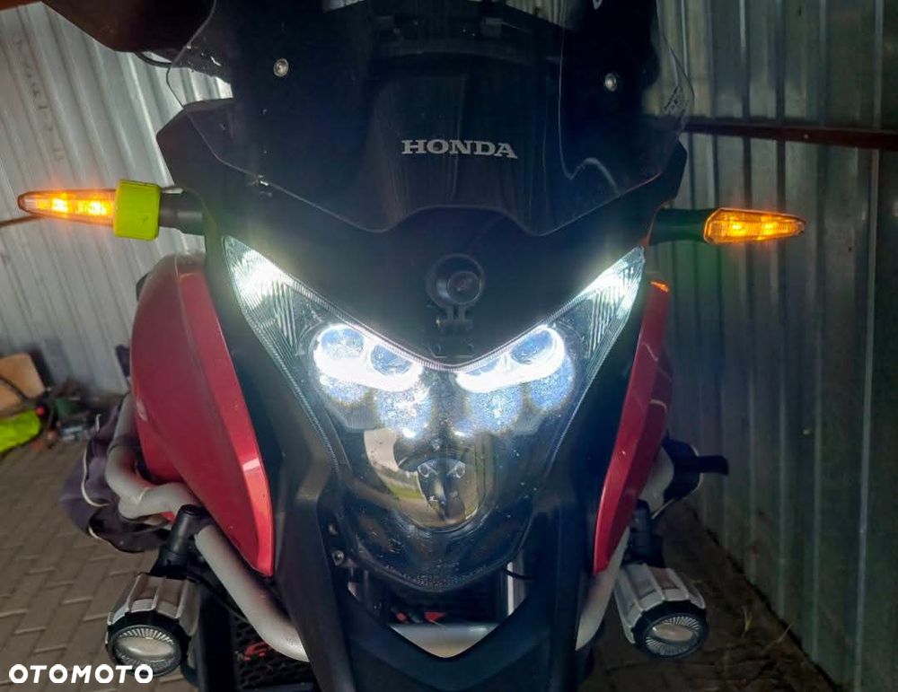 Honda VFR - 11