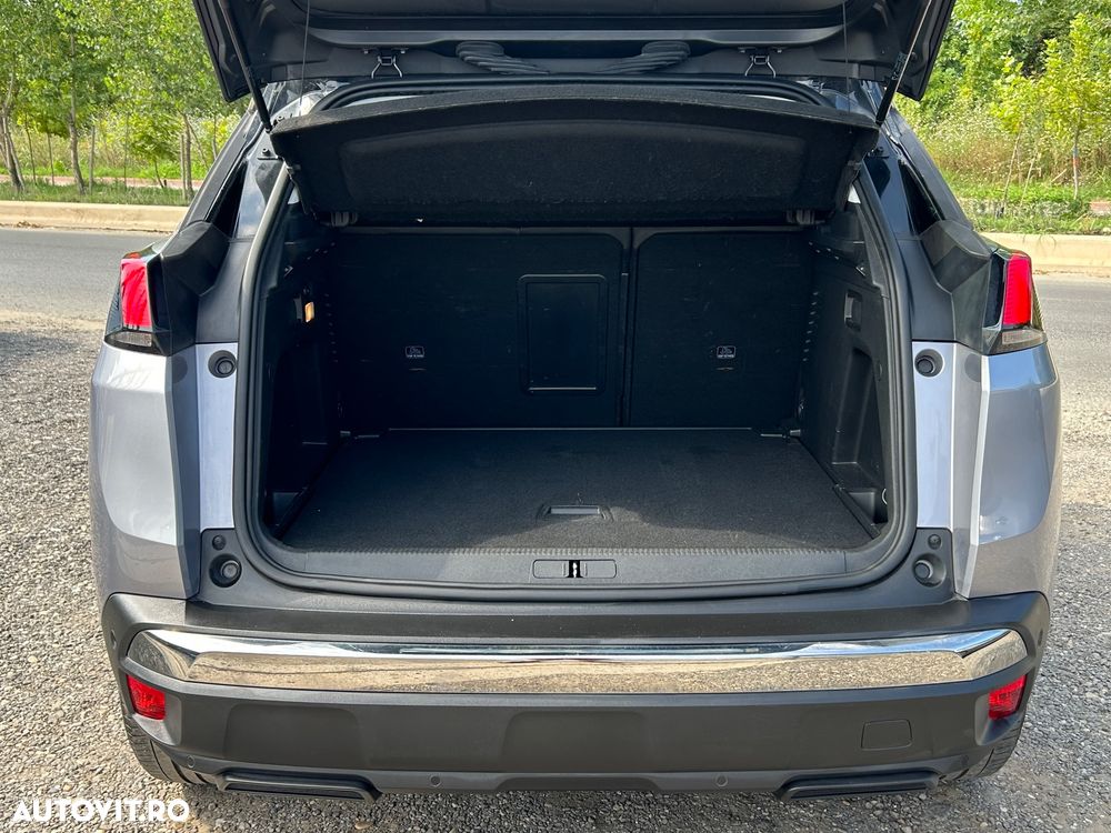 Peugeot 3008 PureTech 130 Stop & Start GPF EAT8 Allure - 13