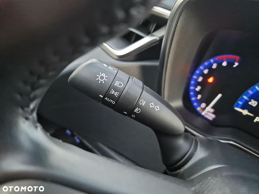 Toyota Corolla 1.8 Hybrid Comfort - 25