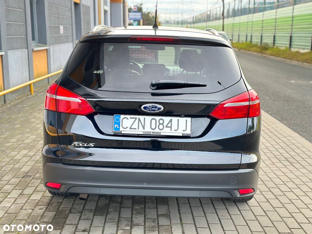 Ford Focus 1.0 EcoBoost Titanium - 6