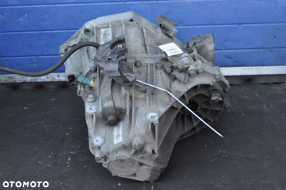 RENAULT MEGANE III SCENIC 1.5 DCI 81kW 110KM SKRZYNIA TL4A056 203tys km - 4