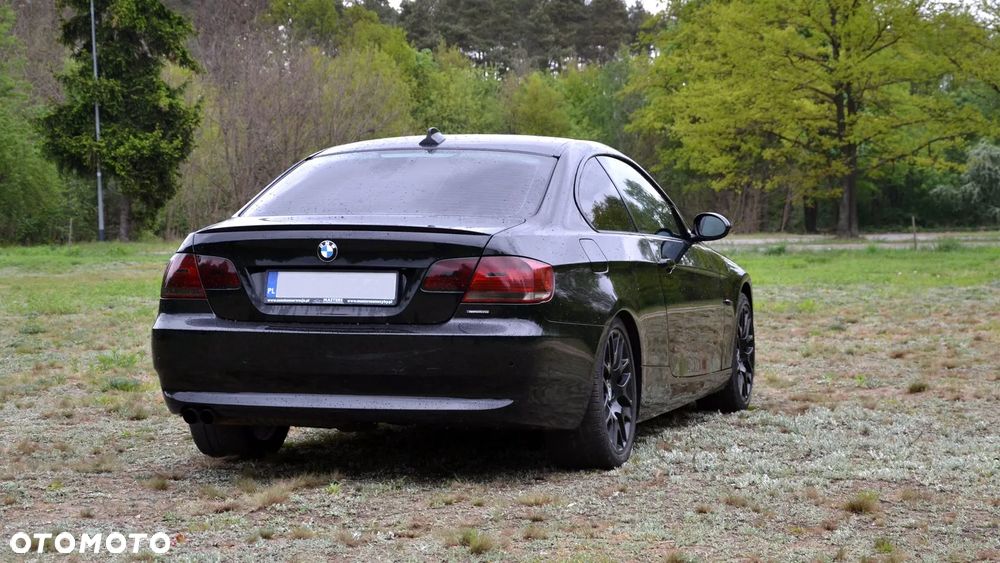 BMW Seria 3 330 Ci Edition Exclusive - 8