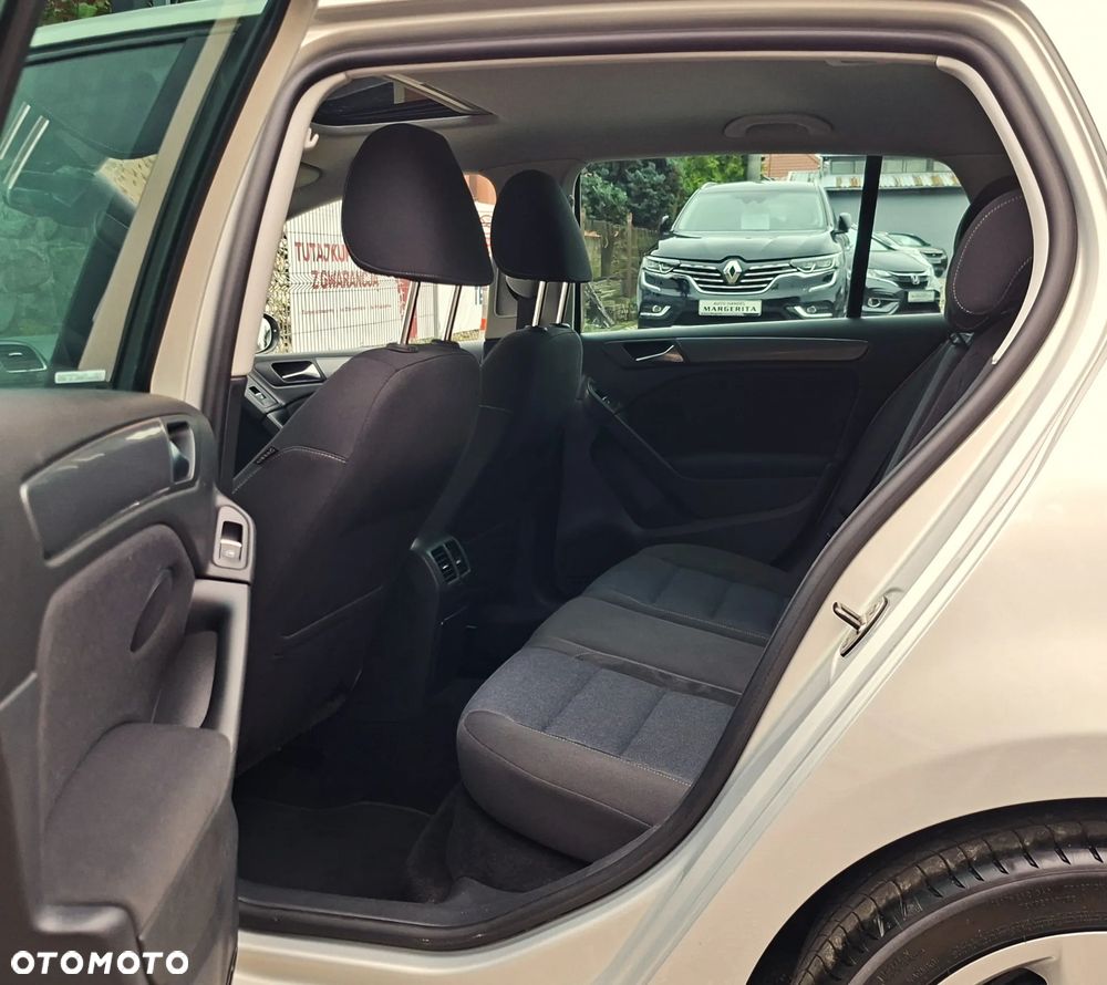 Volkswagen Golf 1.6 TDI DPF Style - 20