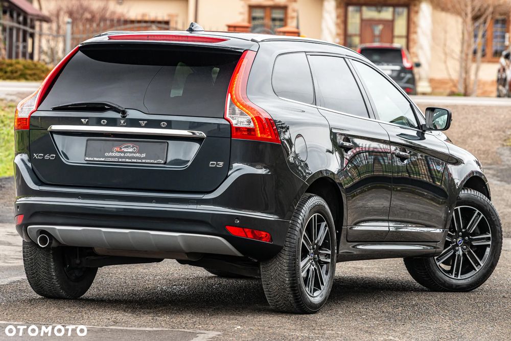 Volvo XC 60 D3 Momentum - 8