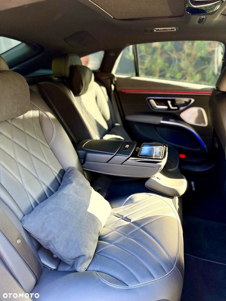 Mercedes-Benz EQS AMG 53 4Matic+ - 5