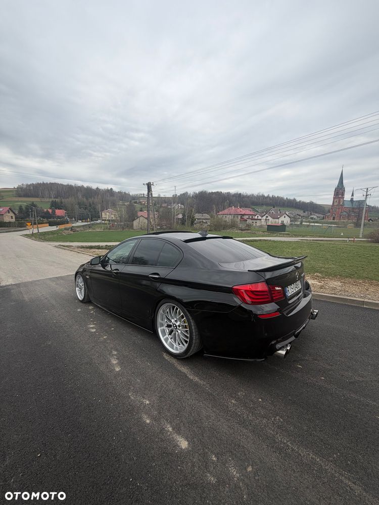 BMW Seria 5 535i Sport-Aut - 6