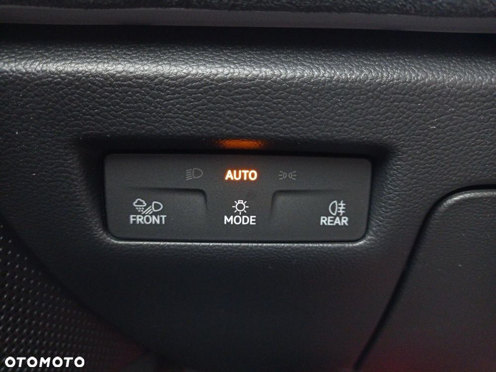 Volkswagen Passat Variant - 26