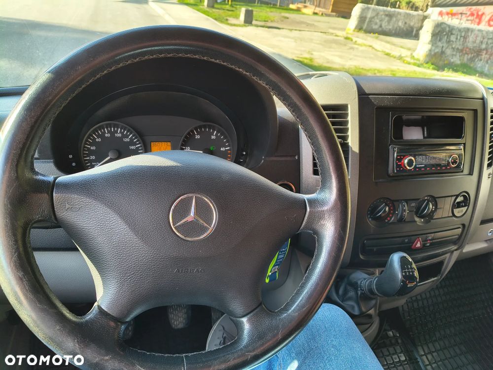 Mercedes-Benz Sprinter - 3