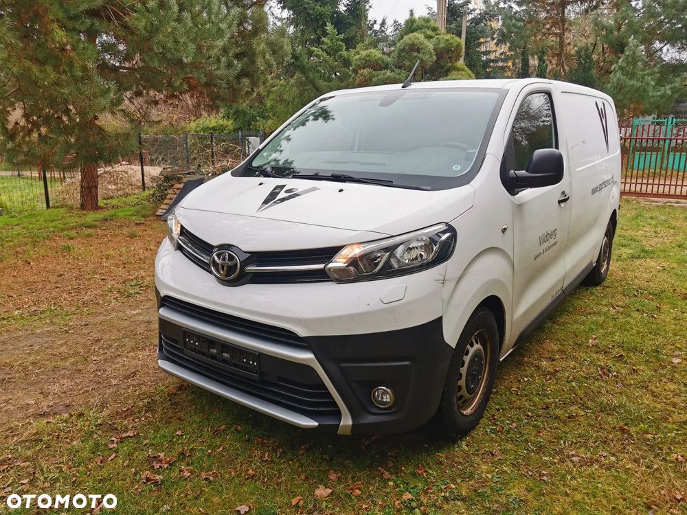 Toyota Proace - 1
