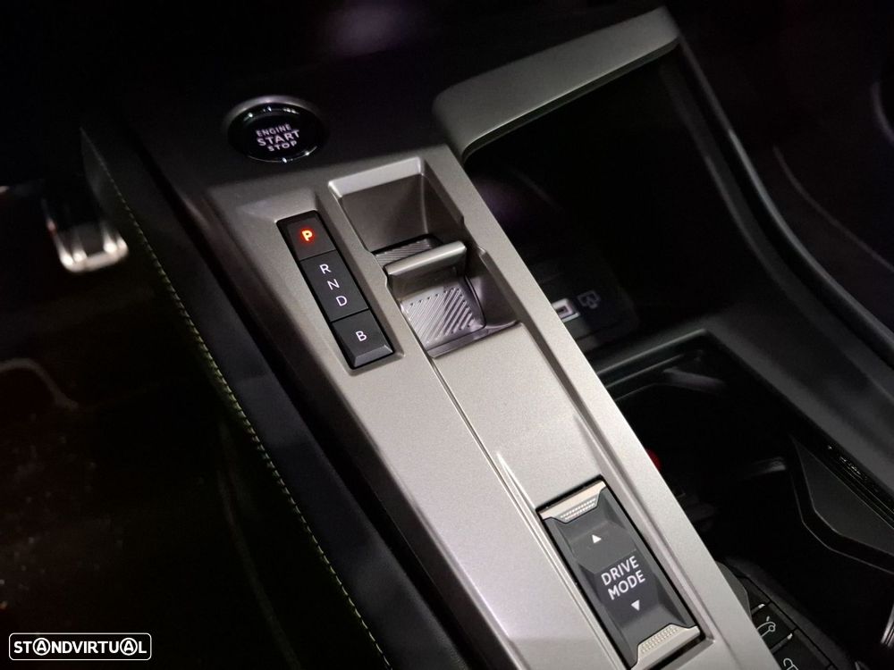 Peugeot 408 1.6 Hybrid GT e-EAT8 - 18