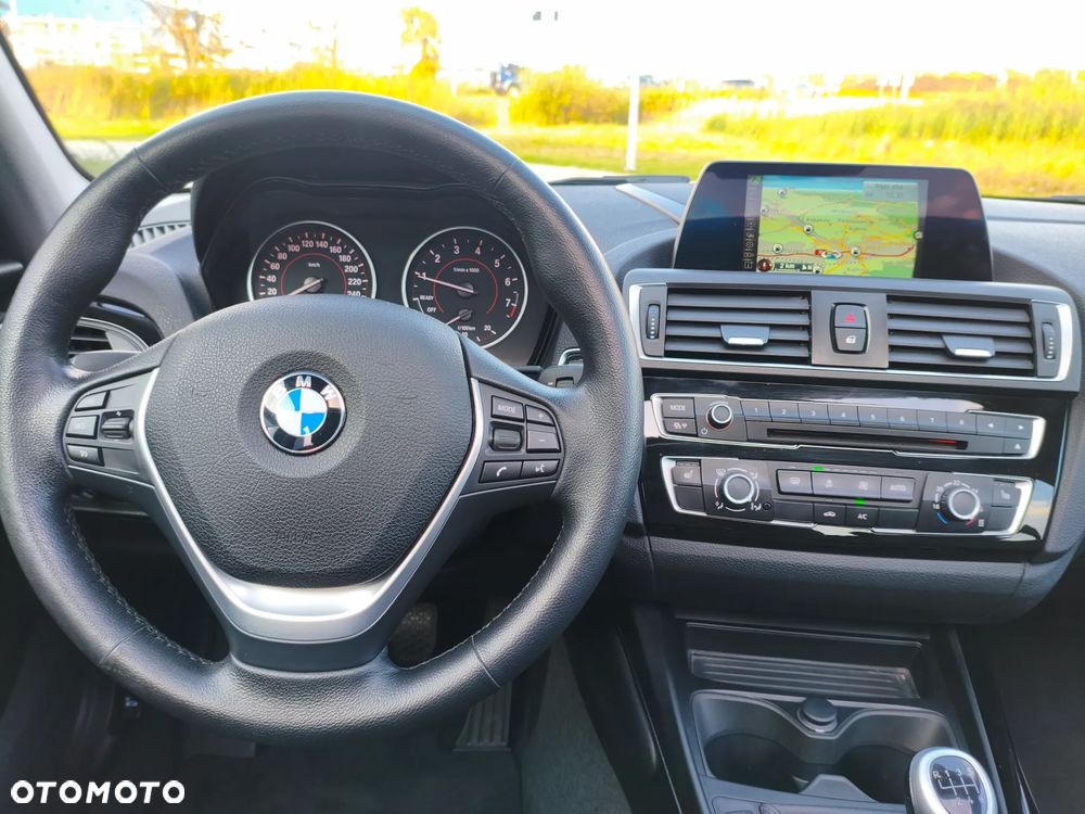 BMW Seria 1 - 12