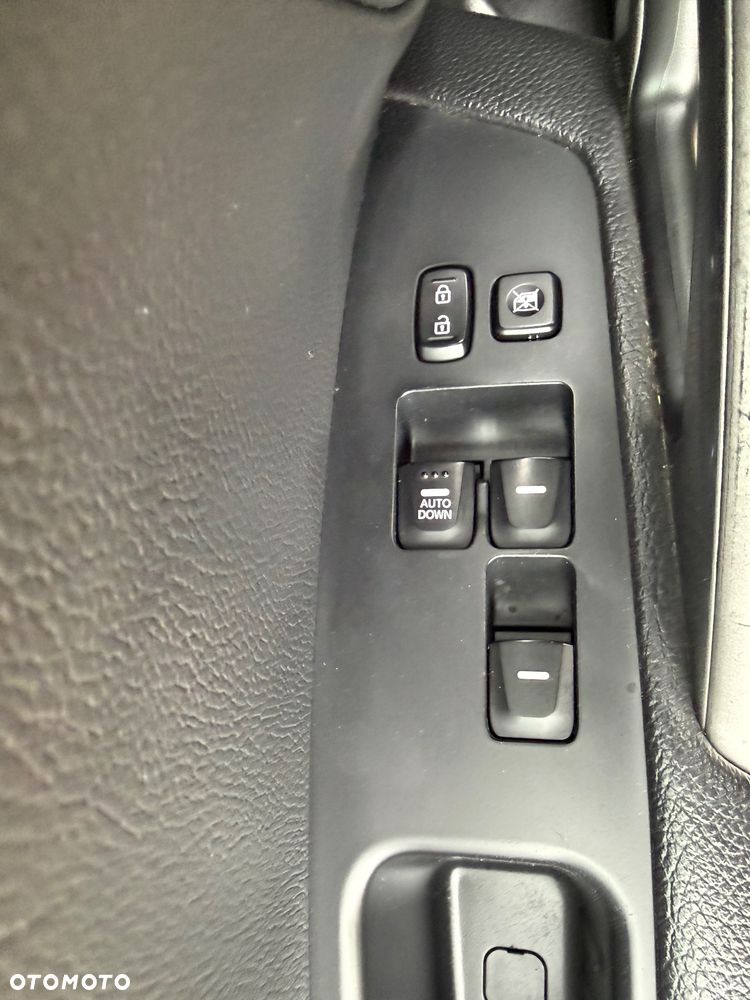 Hyundai Veloster 1.6 GDI Style - 21