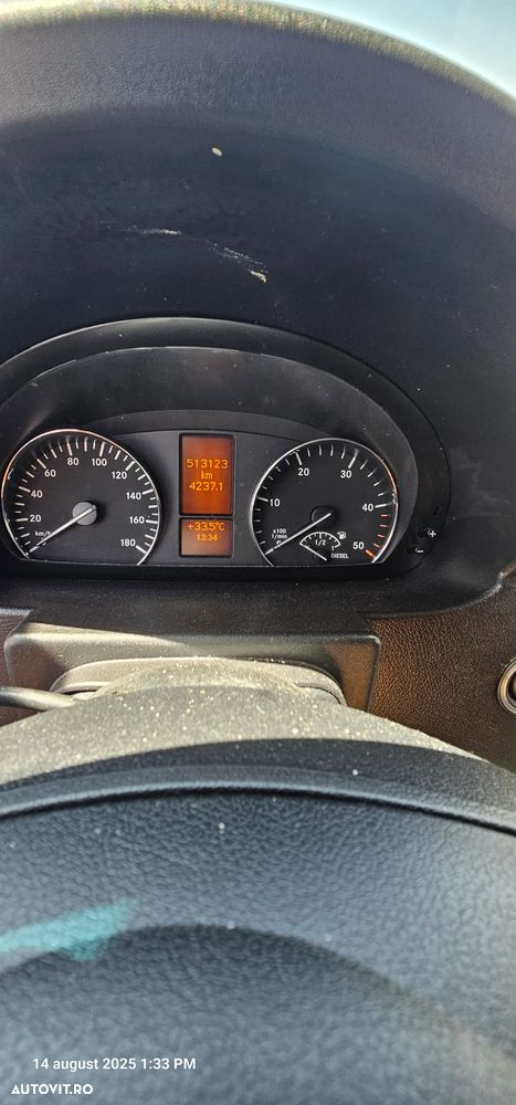 Mercedes-Benz Sprinter - 1