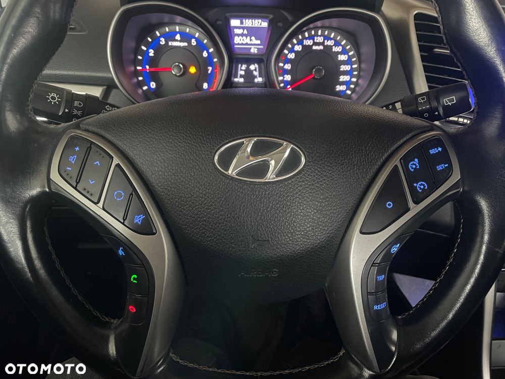 Mazda 2 SKYACTIV-G 75 Exclusive-Line - 11