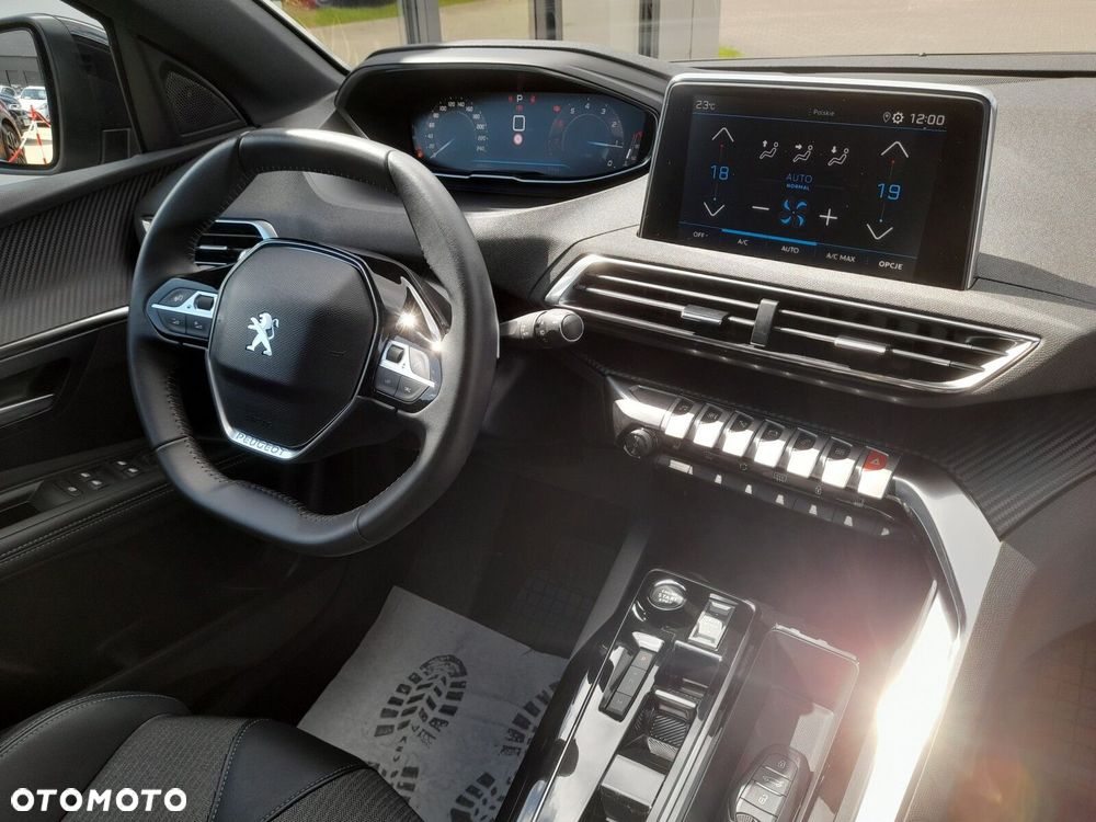 Peugeot 3008 1.2 PureTech Allure Pack S&S EAT8 - 26