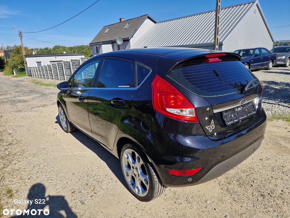 Ford Fiesta 1.6 Ti-VCT Titanium - 11