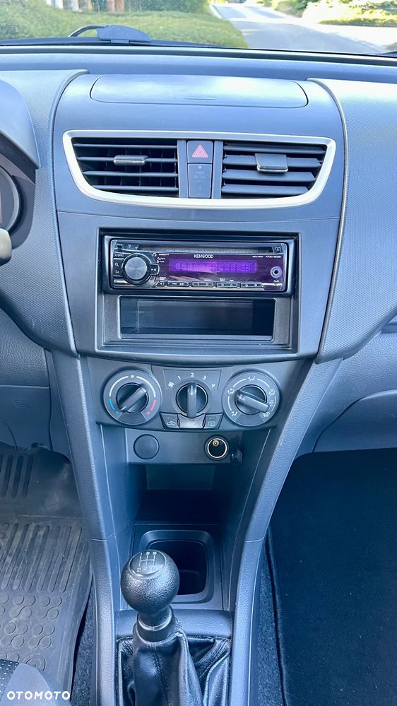 Suzuki Swift 1.2 Club - 9