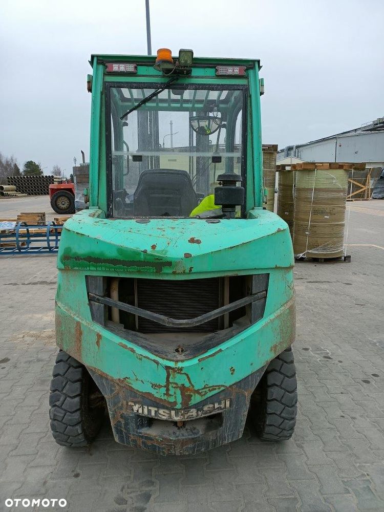 Mitsubishi FD 40 N - 6