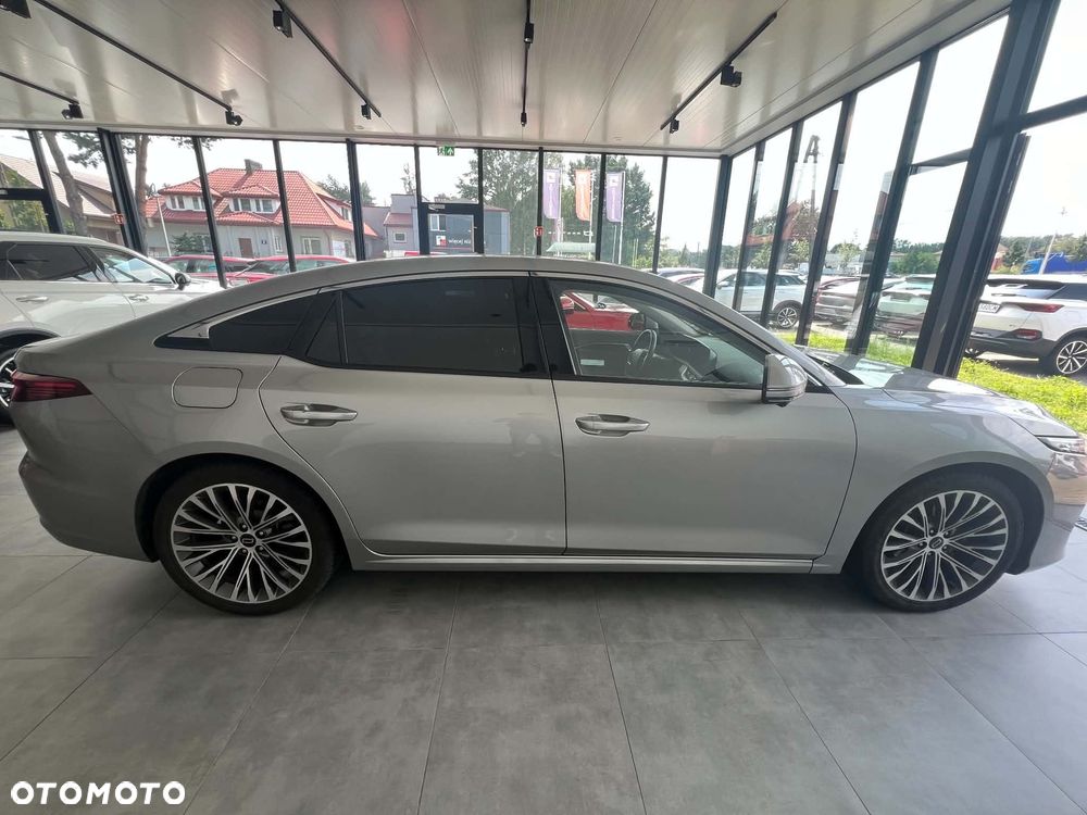 Bestune B70 2.0T Elegance - 13
