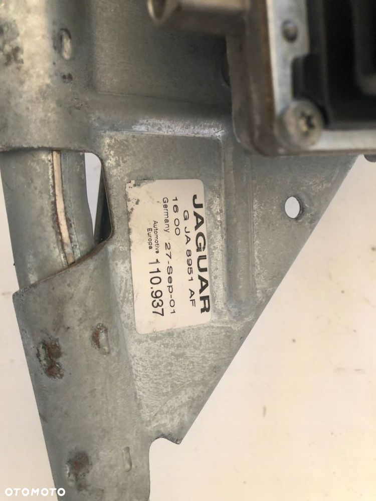 JAGUAR XK8 X100 MECHANIZM WYCIERACZEK G JA 8951 AF - 3