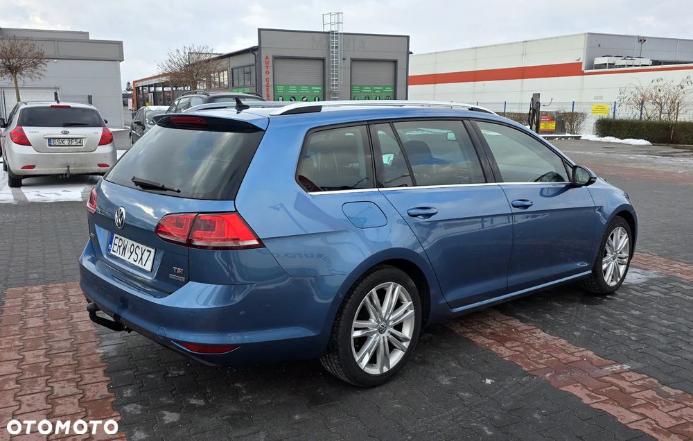 Volkswagen Golf 1.4 TSI ACT BlueMotion Technology DSG Highline - 4