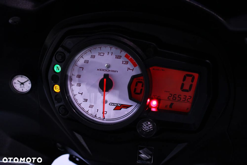 Suzuki GSX - 8