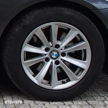 BMW Seria 5 520d - 32