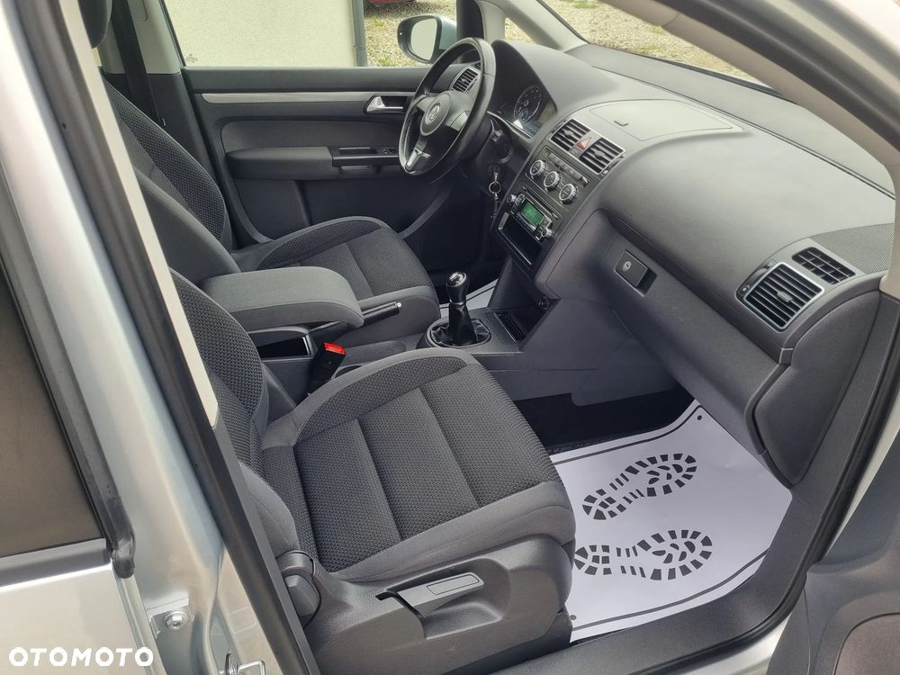 Volkswagen Touran 1.4 TSI Comfortline Perfectline - 9