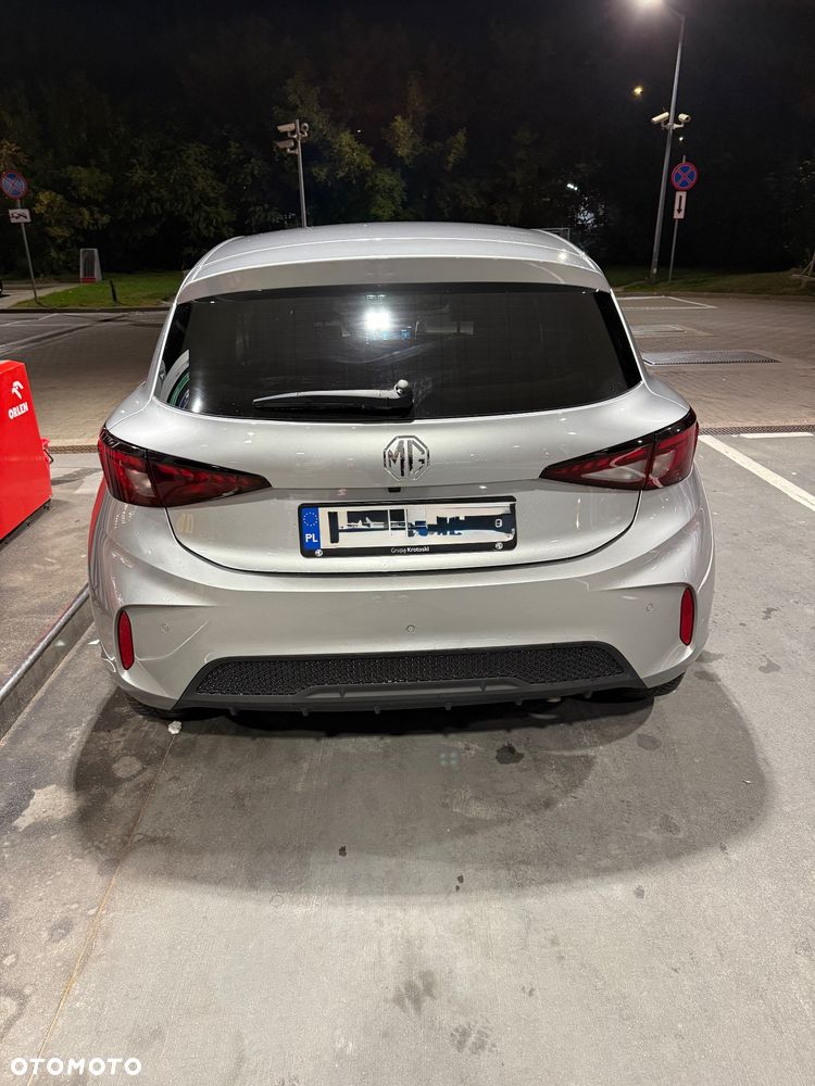 MG MG3 1.5 HEV+ Exclusive - 16