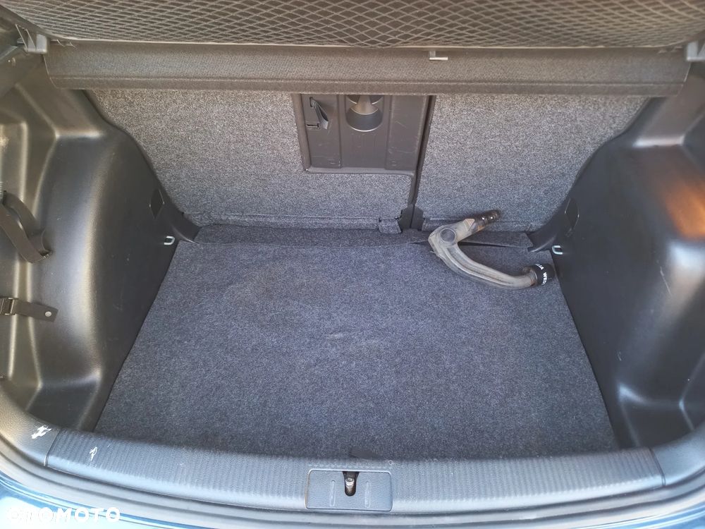 Volkswagen Golf Plus 1.6 TDI DPF Style - 16