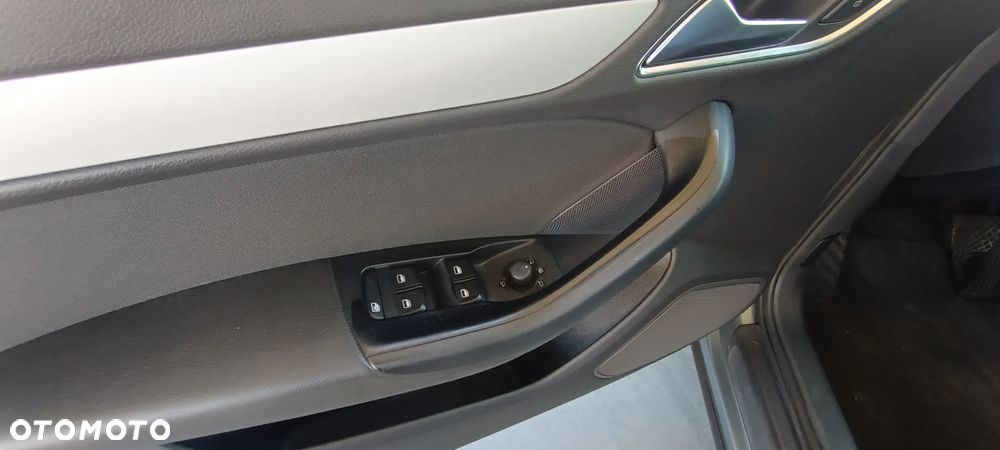 Audi Q3 2.0 TDI Quattro Sport S tronic - 29