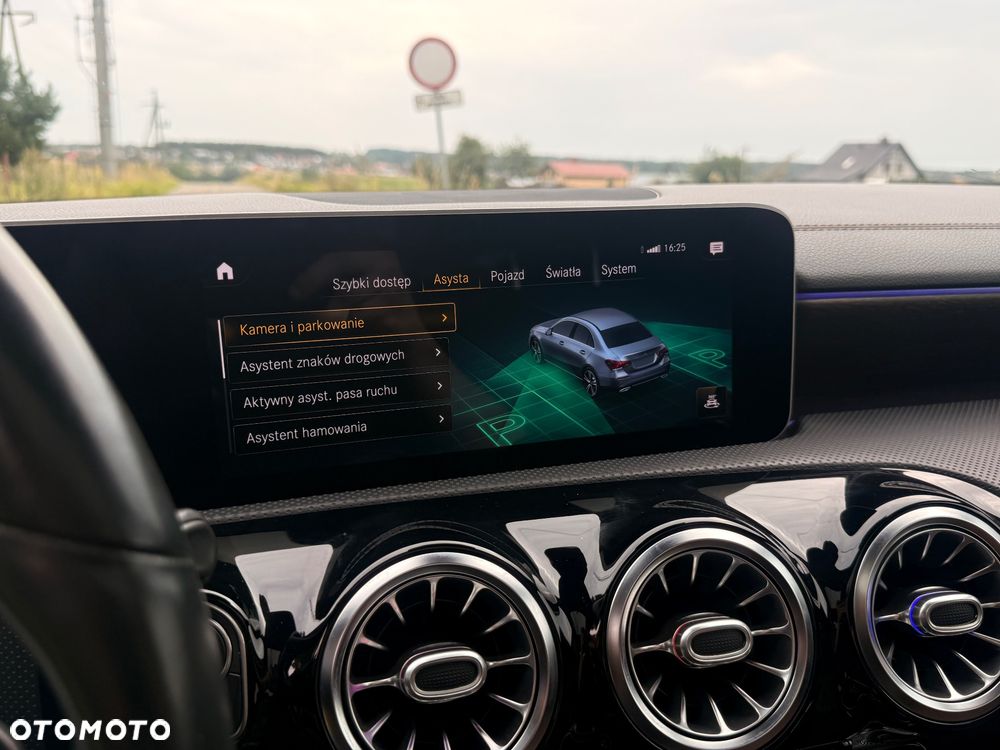 Mercedes-Benz Klasa A 220 AMG Line 7G-DCT - 21