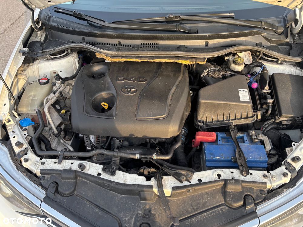Toyota Auris 1.4 D-4D Dynamic - 8