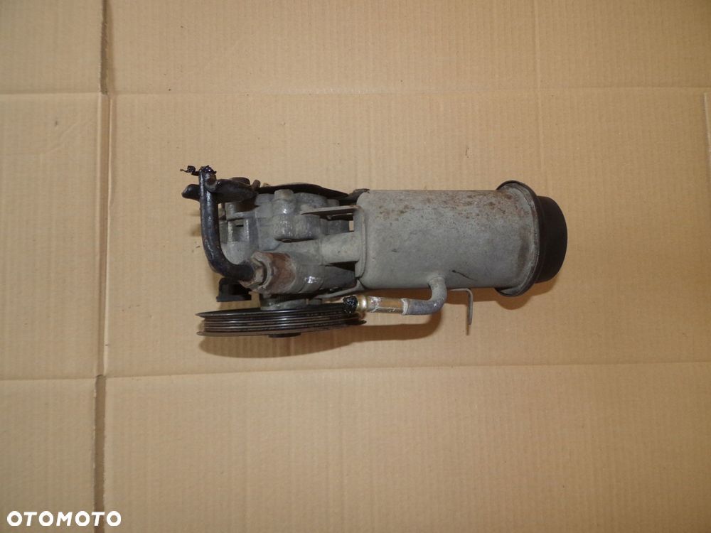 pompa wspomagania yaris verso 1.4 d4d - 3