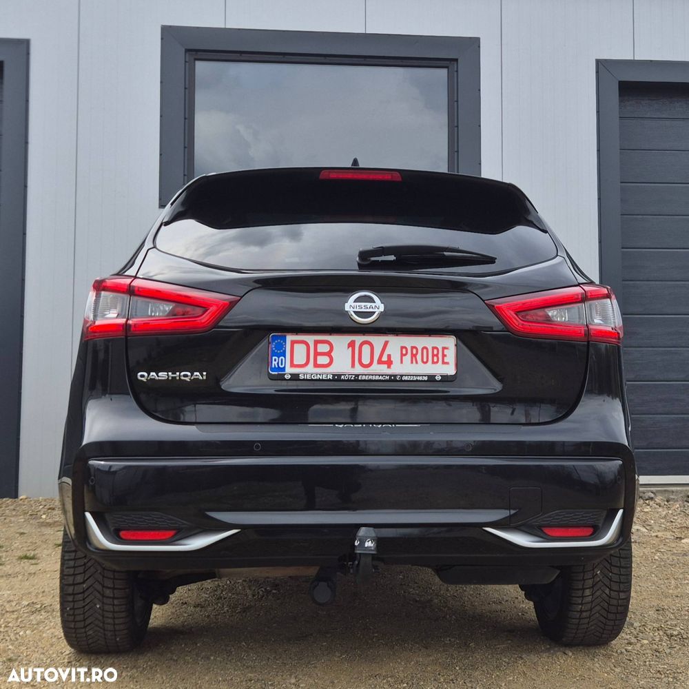 Nissan Qashqai 1.7 dCi Xtronic ALL-MODE 4x4i TEKNA - 6